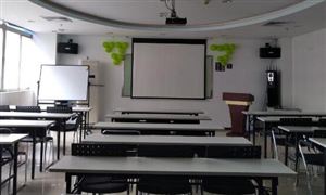 超200學(xué)生廠房補課 保安:全是工人 究竟是什么情況？ 
