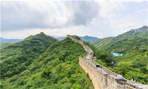 張家界A級景區(qū)門票向全國游客半價 景區(qū)旅游市場分析