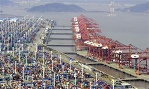前8個月我國進出口同比增長23.7% 進出口貿(mào)易投資戰(zhàn)略及發(fā)展規(guī)模分析
