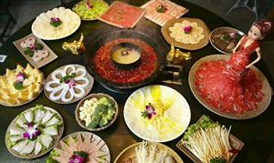 北京國慶7天接待游客超861萬人次 北京市餐飲市場深度分析