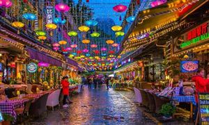 美食街市場發(fā)展現(xiàn)狀 美食街行業(yè)經(jīng)營模式分析