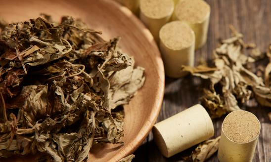 中國艾草全產(chǎn)業(yè)鏈發(fā)展相對成熟規(guī)模較大 艾草預包裝行業(yè)發(fā)展方向分析