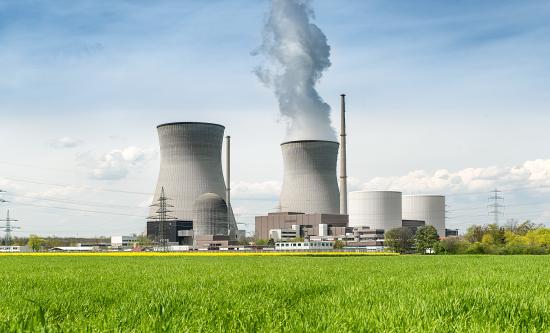 核電自動化行業(yè)報告 “十四五”期間，中國核電運(yùn)行裝機(jī)容量達(dá)到7000萬千瓦