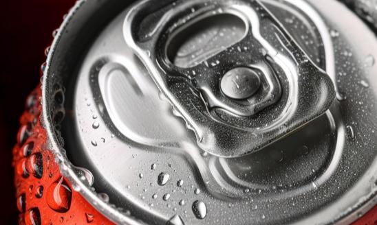 功能型飲料行業(yè)分析：預(yù)計(jì)2023年中國(guó)功能飲料市場(chǎng)規(guī)模將突破1400億元