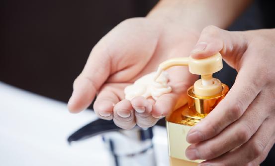 2023年洗護(hù)用品行業(yè)市場深度分析 兒童洗護(hù)逐漸成為家庭育兒固定開支
