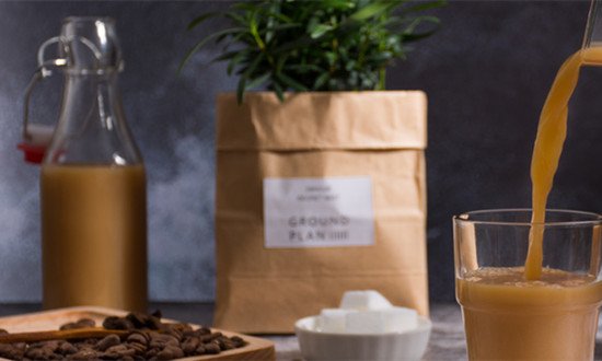 奶茶外賣袋成年輕人“通勤包” 奶茶袋行業(yè)市場發(fā)展狀況分析