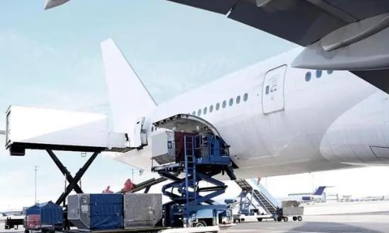 航空運輸行業(yè)現(xiàn)狀調(diào)研：到2035年我國將建成航空運輸強國
