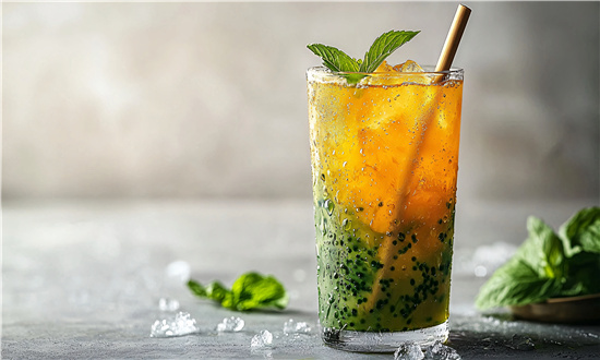 中式新茶飲行業(yè)研究：2025年市場(chǎng)規(guī)模突破2000億